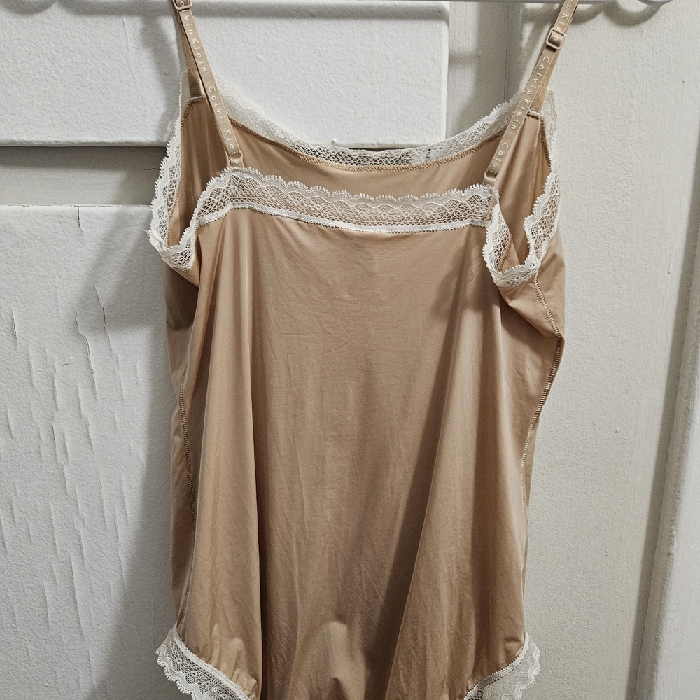 Calvin Klein Vintage Tan Lace Bodysuit Size M - Picture 2 of 4